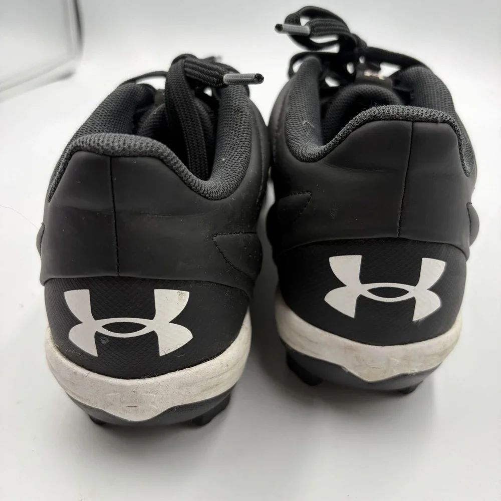 Under Armour Yard Football Turf Training Shoes Cleats Black White size 3.5 Y - Picture 5 of 10